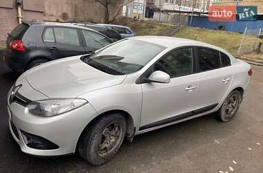 Седан Renault Fluence 2015 в Ровно