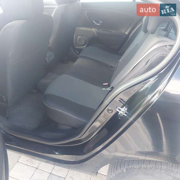 Седан Renault Fluence 2013 в Бучі