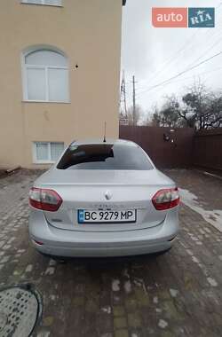 Седан Renault Fluence 2010 в Львове