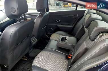 Седан Renault Fluence 2012 в 