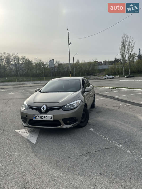 Седан Renault Fluence 2014 в Киеве