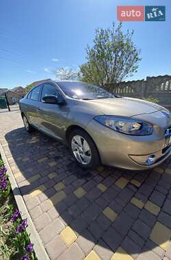 Седан Renault Fluence 2012 в 