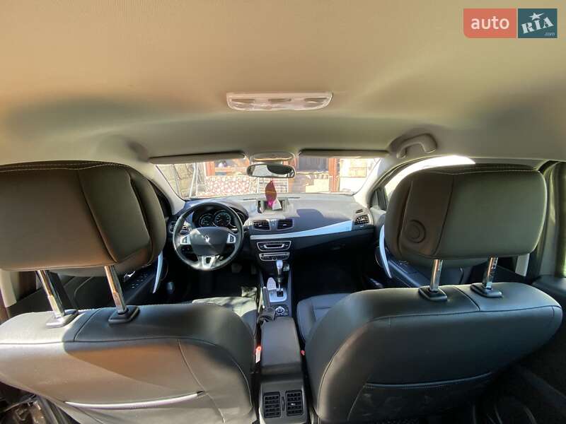 Седан Renault Fluence 2012 в Ровно