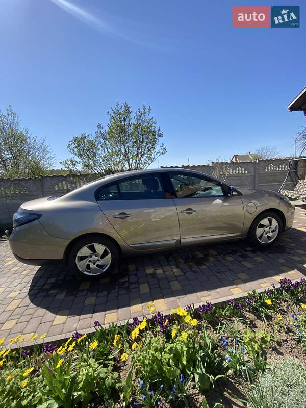 Седан Renault Fluence 2012 в Ровно