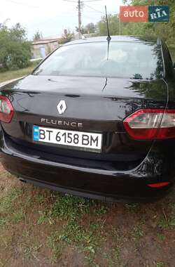 Седан Renault Fluence 2011 в 