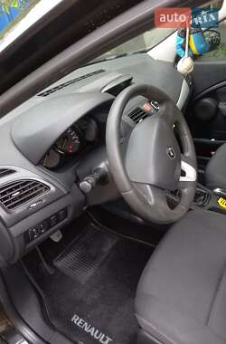 Седан Renault Fluence 2011 в Николаеве