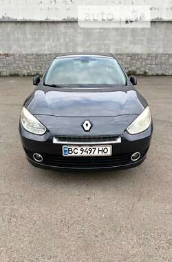 Седан Renault Fluence 2010 в Львові