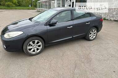 Седан Renault Fluence 2010 в Львові