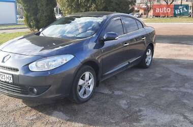 Седан Renault Fluence 2010 в 
