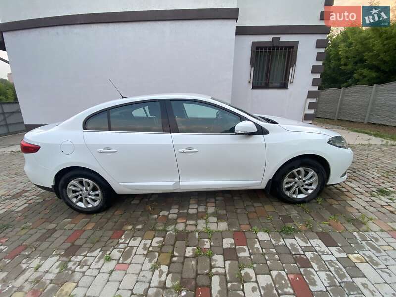 Седан Renault Fluence 2016 в Полтаві