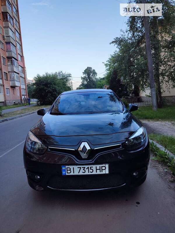 Седан Renault Fluence 2010 в Полтаве