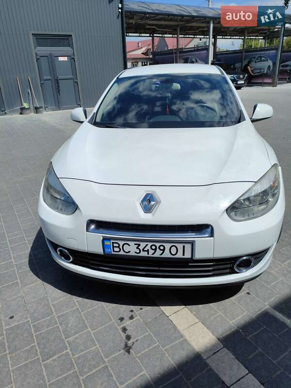Седан Renault Fluence 2011 в Самборі