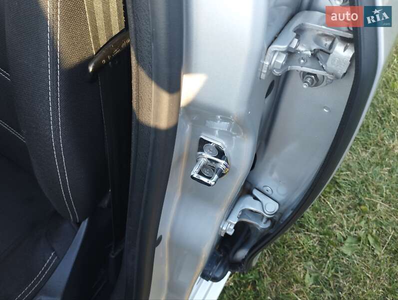 Седан Renault Fluence 2014 в Полтаве фото 12 Седан Renault Fluence 2014 в Полтаве