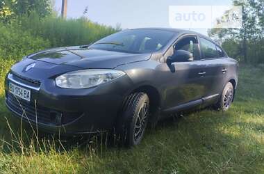 Седан Renault Fluence 2011 в Кременці