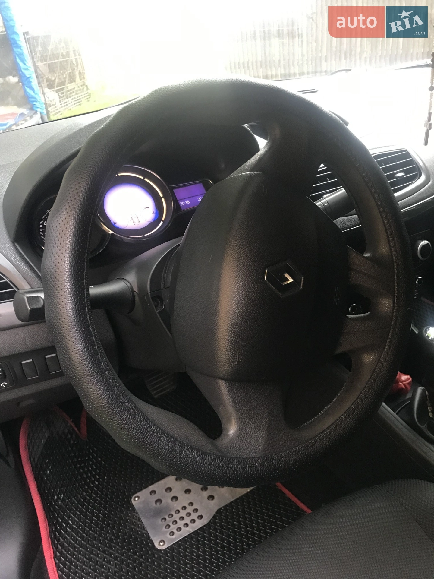 2013 Renault Fluence - мініатюра 3