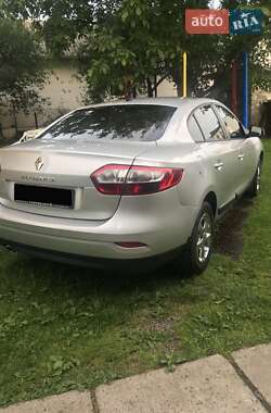 Седан Renault Fluence 2013 в 