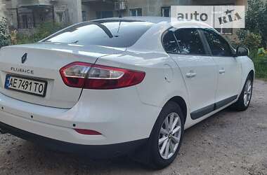 Седан Renault Fluence 2012 в 