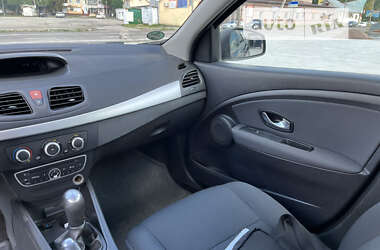 Седан Renault Fluence 2010 в Калуші