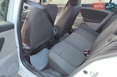 Седан Renault Fluence 2012 в 