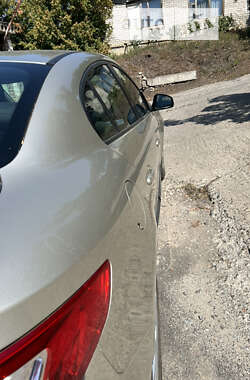 Седан Renault Fluence 2012 в Южноукраїнську
