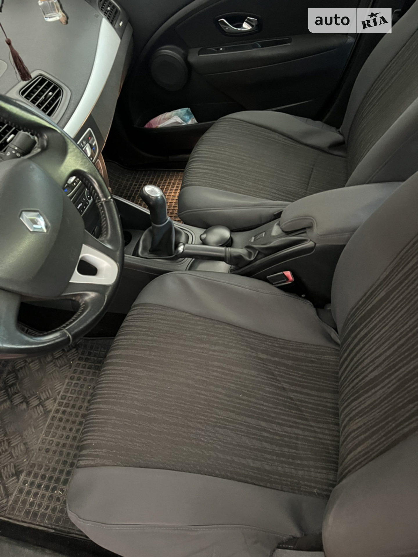 2012 Renault Fluence - мініатюра 11