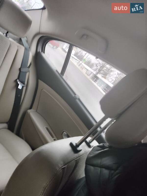 Седан Renault Fluence 2009 в Звягеле фото 6 Седан Renault Fluence 2009 в Звягеле