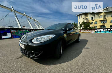 Седан Renault Fluence 2011 в Киеве