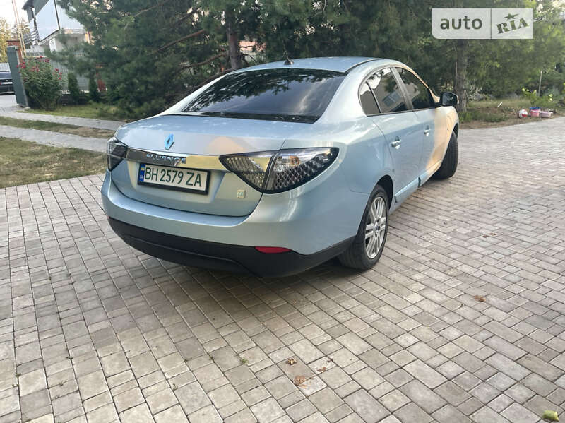 Седан Renault Fluence 2011 в Одесі