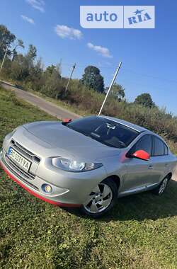 Седан Renault Fluence 2011 в Городку