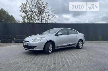 Седан Renault Fluence 2010 в Фастові