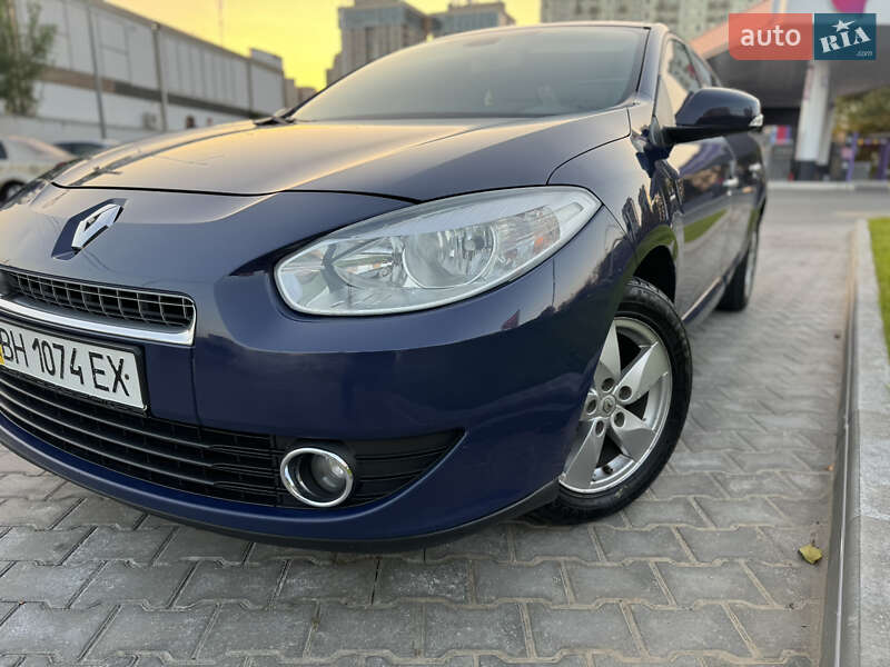 Седан Renault Fluence 2011 в Одессе