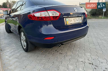 Седан Renault Fluence 2011 в 