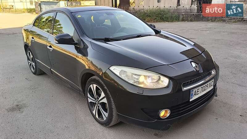 Седан Renault Fluence 2011 в Днепре