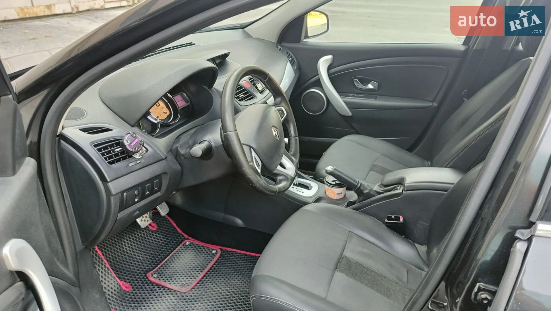 2011 Renault Fluence - мініатюра 8