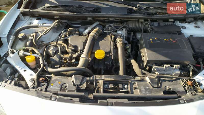 Седан Renault Fluence 2016 в Килии
