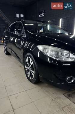 Седан Renault Fluence 2011 в Обухове