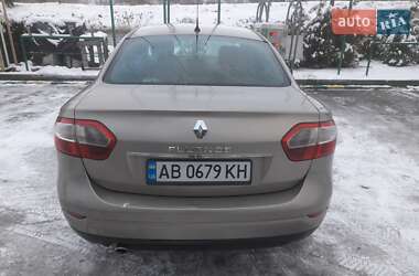 Седан Renault Fluence 2010 в 