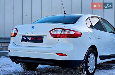 Седан Renault Fluence 2013 в Киеве