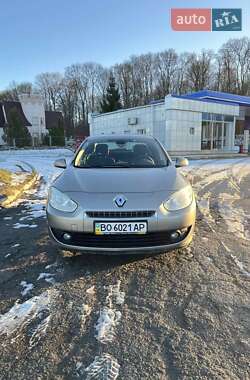 Седан Renault Fluence 2010 в Тернополі