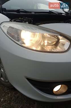 Седан Renault Fluence 2011 в Сумах