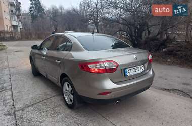 Седан Renault Fluence 2011 в Ивано-Франковске