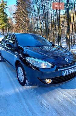 Седан Renault Fluence 2010 в Тростянце