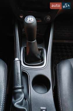 Седан Renault Fluence 2009 в 