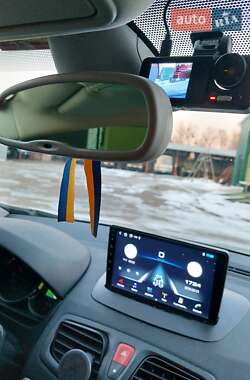 Седан Renault Fluence 2009 в 