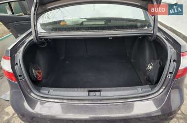 Седан Renault Fluence 2012 в 