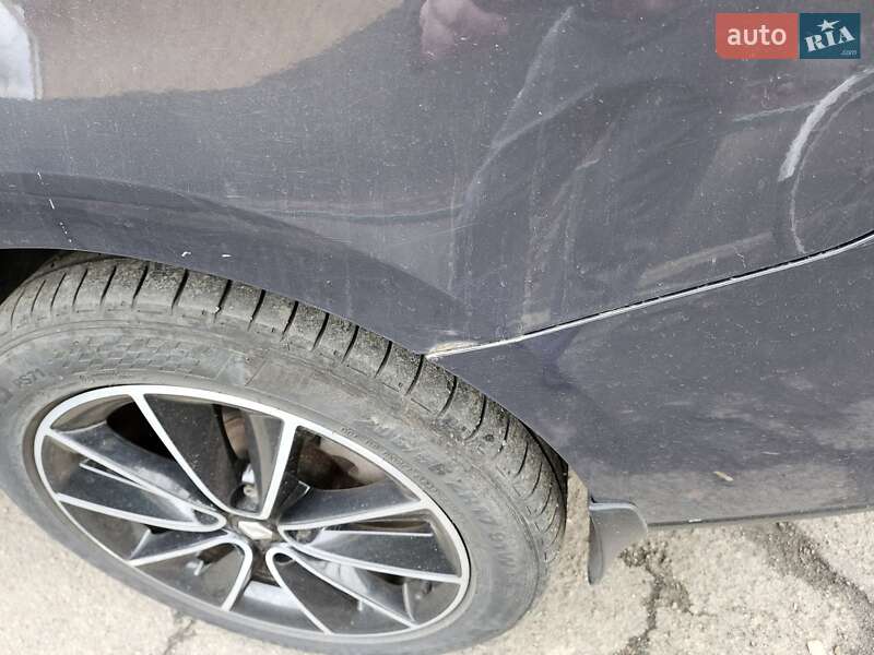 Седан Renault Fluence 2012 в Умани