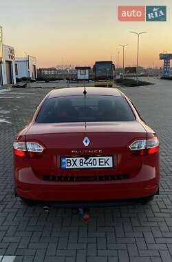 Седан Renault Fluence 2010 в 