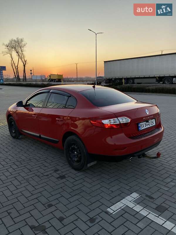 Седан Renault Fluence 2010 в Хмельницком