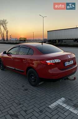 Седан Renault Fluence 2010 в 