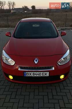 Седан Renault Fluence 2010 в 